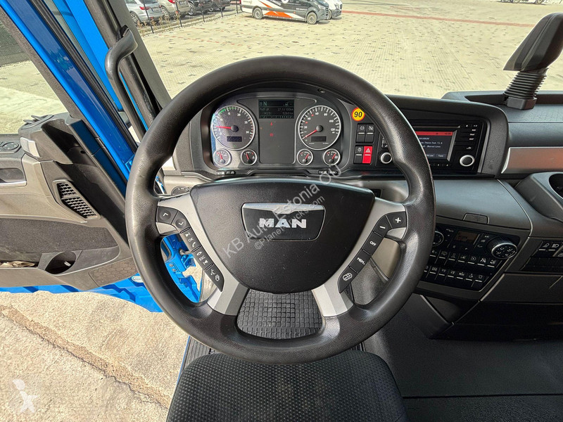 Camión MAN TGX 6x2*4 INTARDER / CHASSIS L=7897 mm