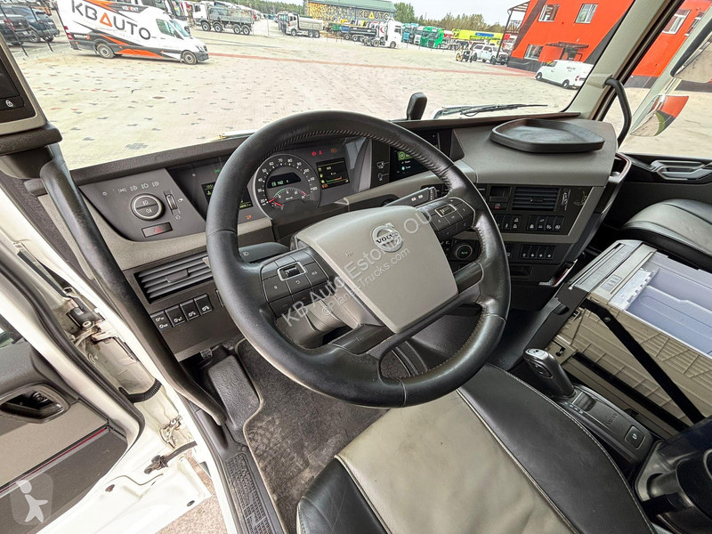 Camión Volvo 540 8x4*4 9 TON FRONT AXLE /...
