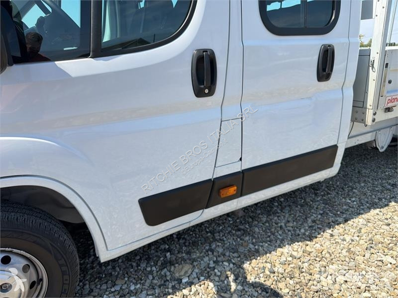 Kamion Opel 2.2 Crew Cab 103 KW DOKA PR L3...