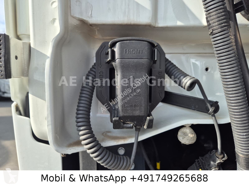 Kamion Iveco S-Way AS FP VDL P14...