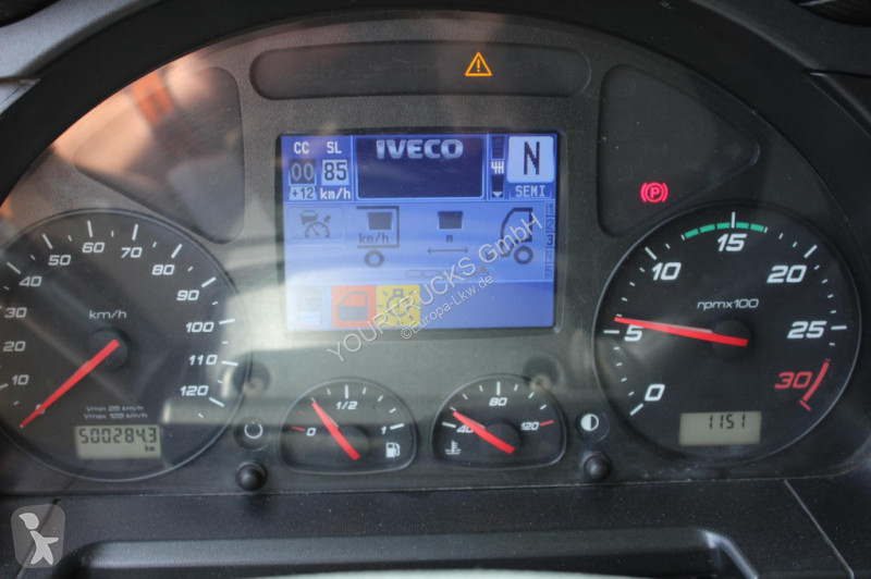 Camión Iveco 400 E6 TK T-1200R Lenkachse Strom...