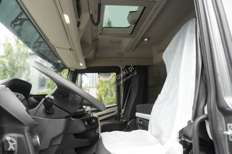 Camión Iveco AS260S46Y/P