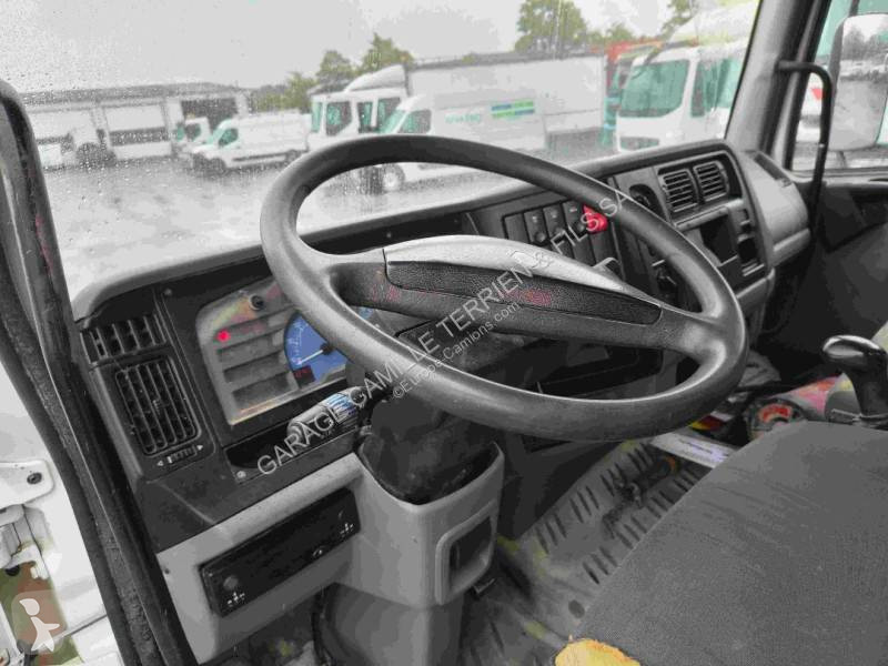 Camión Renault 180 DCI