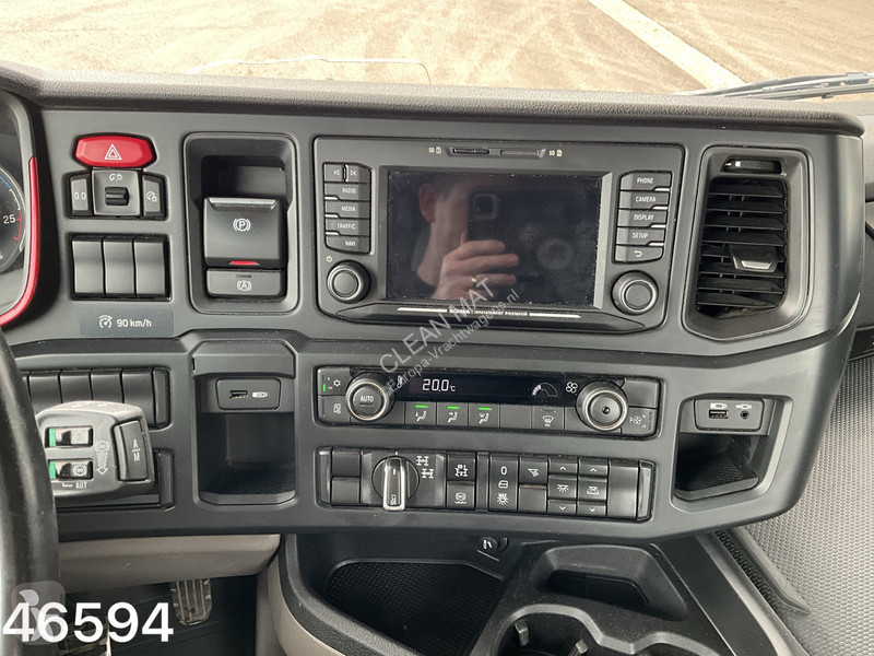 Camión Scania 770 V8 8x4 etarder Marrel 22 Ton...