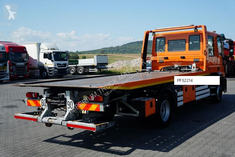 Camión Iveco EUROCARGO / LAWETA HYDRAULICZNA /...