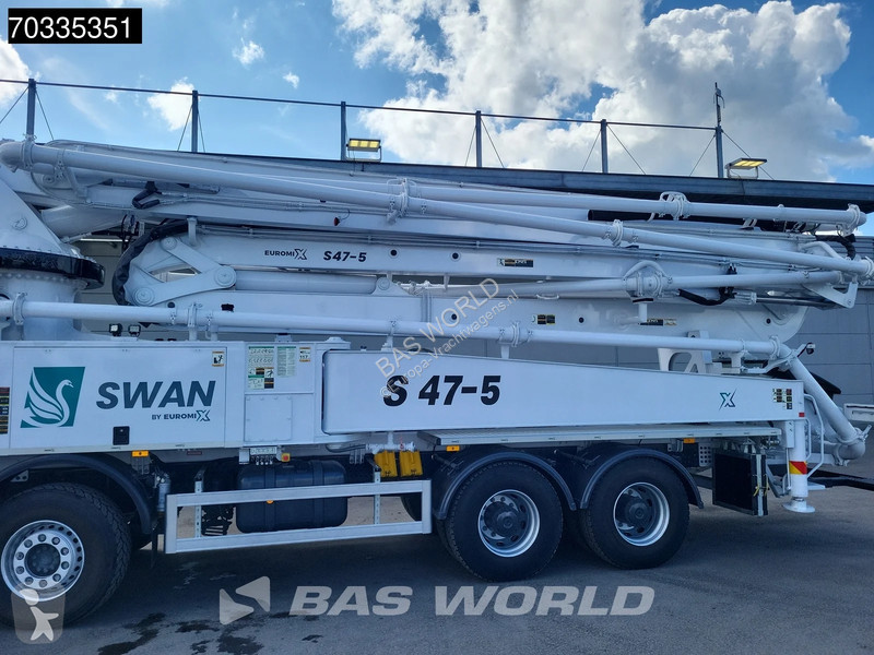 Camión Mercedes 4542 8X4 47 mtrs SWAN TSP 47-5...