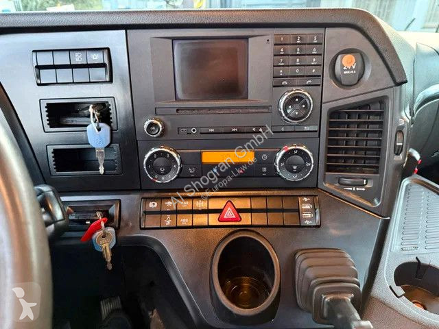 Camión Mercedes 2642/6x4/ 3 x - Seiten Kipper...