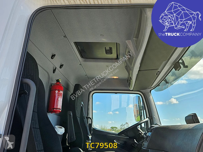 Camión Mercedes 1221