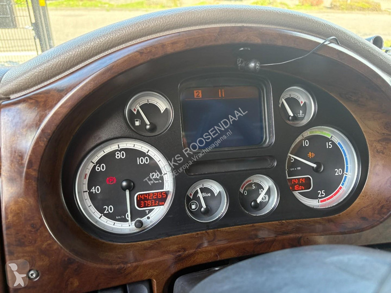 Kamion DAF 105410 + euros 5 + 6x2 lift + full...