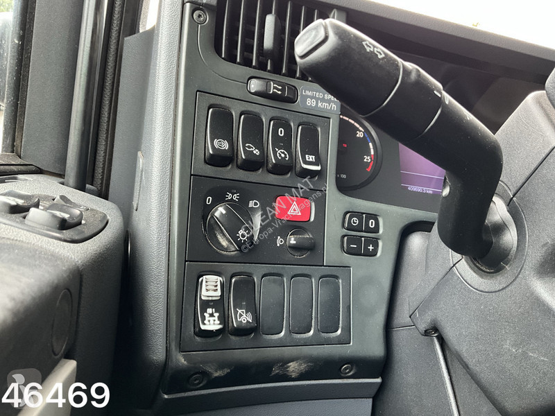 Kamion Scania 280 HMF 12 Tonmeter Z-kraan