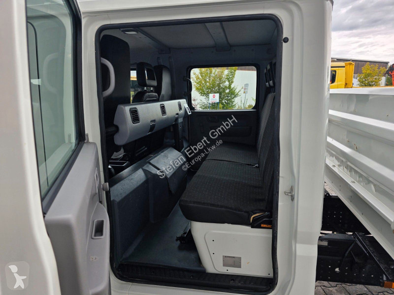 Kamion Mitsubishi Fuso 7C18D DoKa 7 Sitze AHK