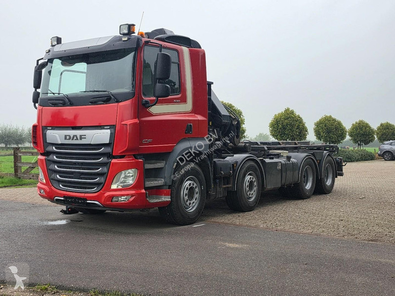Kamion DAF 530 FAD HIAB 302 30tm...