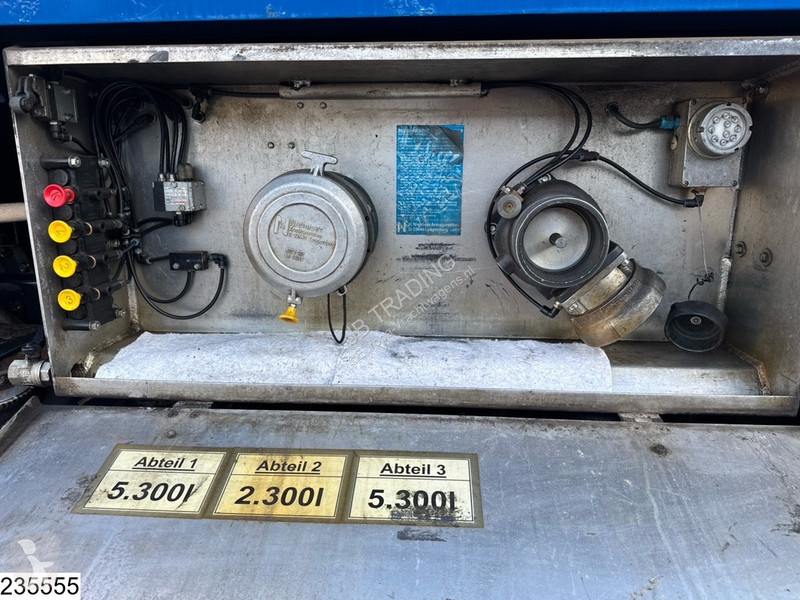 Camión MAN 18 250 EURO 5, ADR, 14.060 L, 3 Comp
