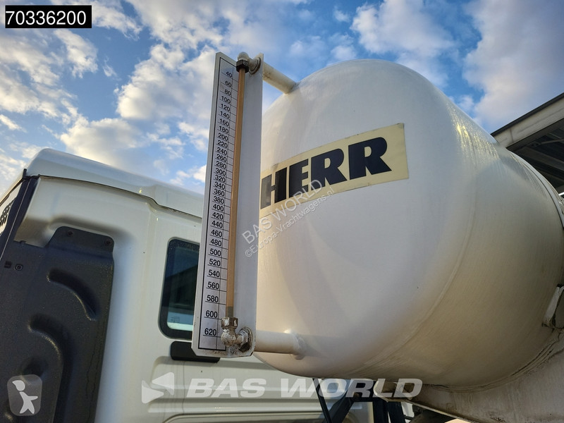Camión MAN 32.420  8X4 Liebherr 9m3 Mixer Full...