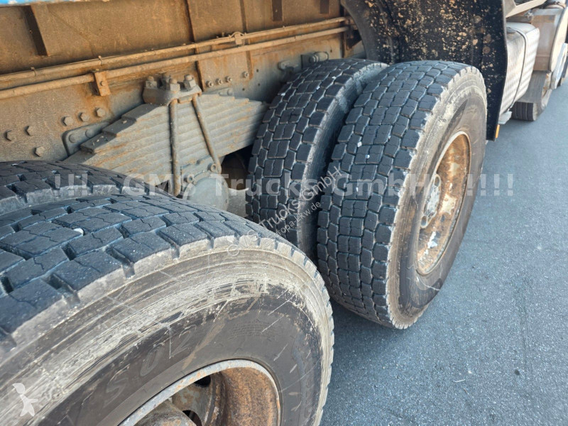 Teherautó Volvo 380 / 8X4 / 28m Hiab Kran / WINCH