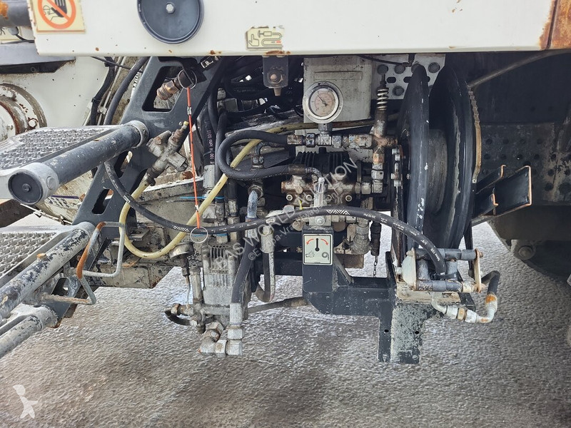 Camión Mercedes 2640