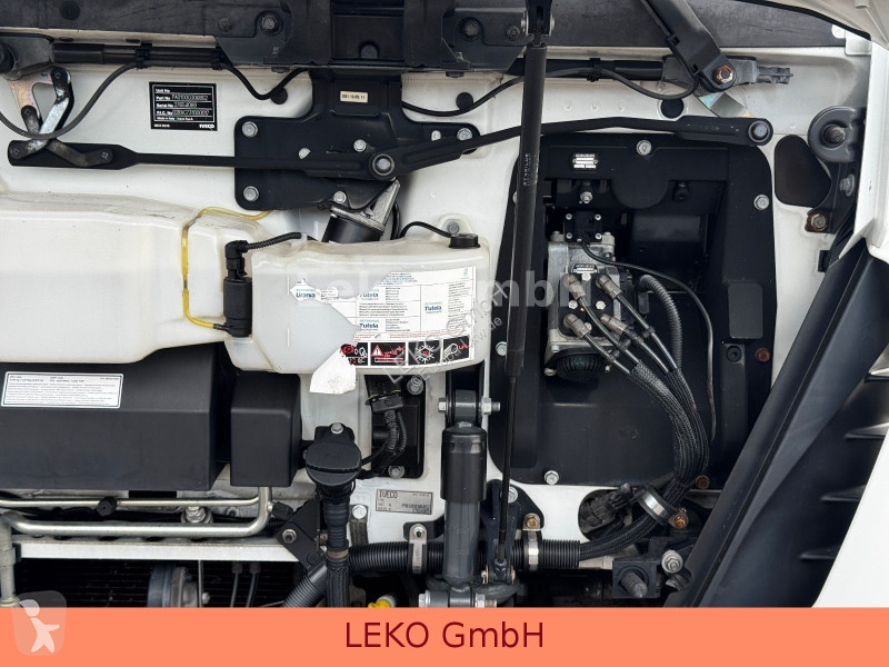 Camion Iveco 120 E 21 Mit Klimaanlage