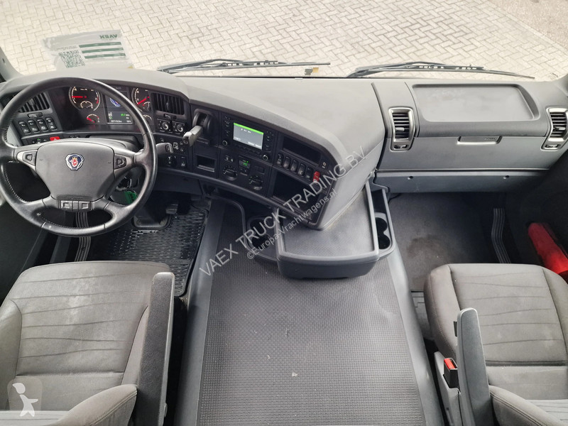 Camion Scania 320 4x2 - Bussbygg box - Full air...