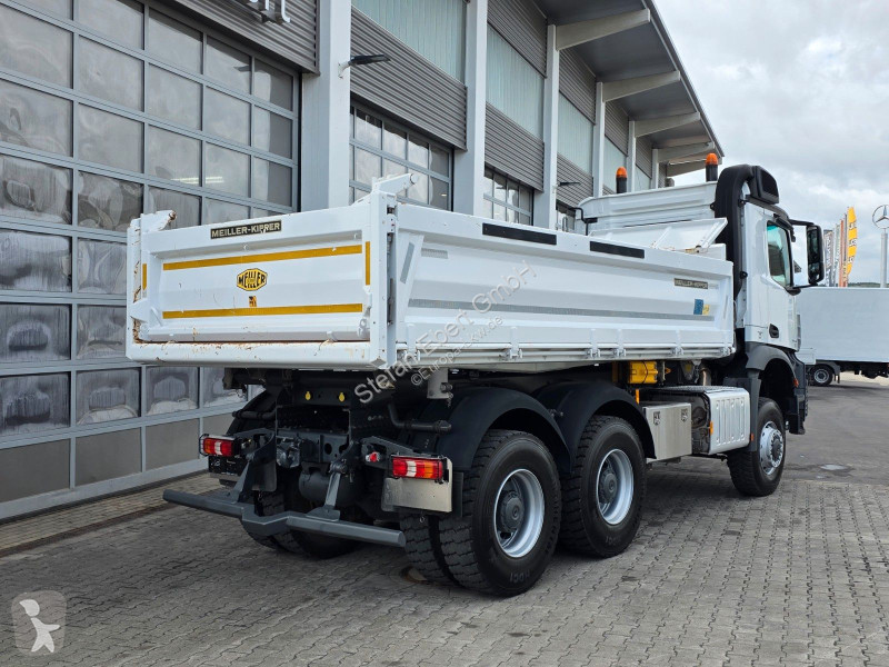 Camião Mercedes 3343 AK 6x6 Meiller