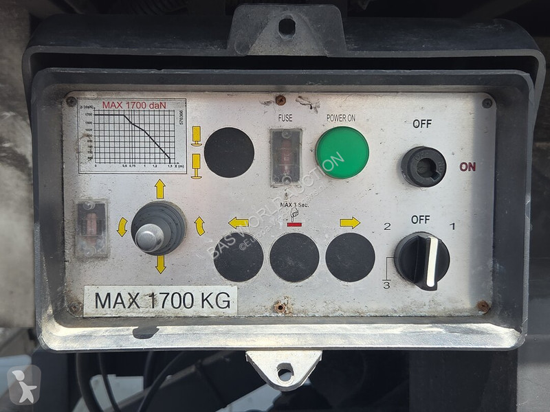 شاحنة Iveco 120E210