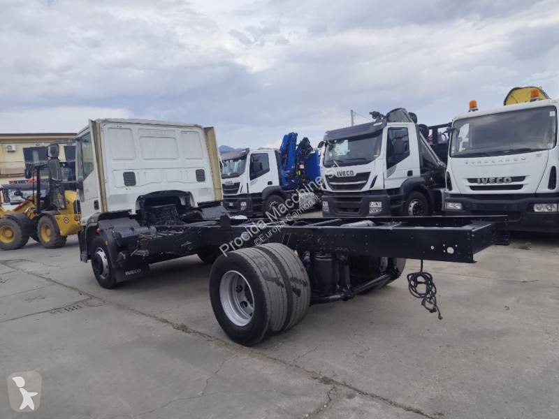 Camion Iveco 150 E 22