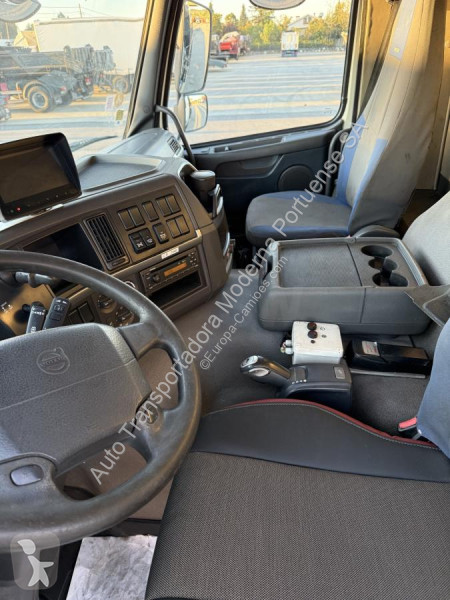 Volvo 380 truck