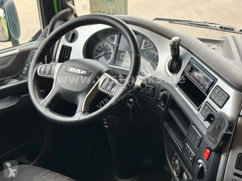 Camion DAF 480 6x2 Fahrgestell...