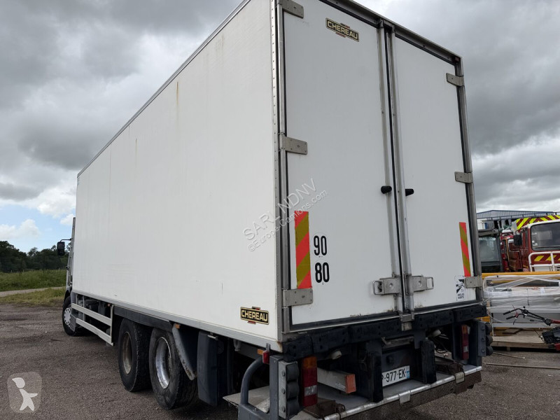 Camion Renault 370