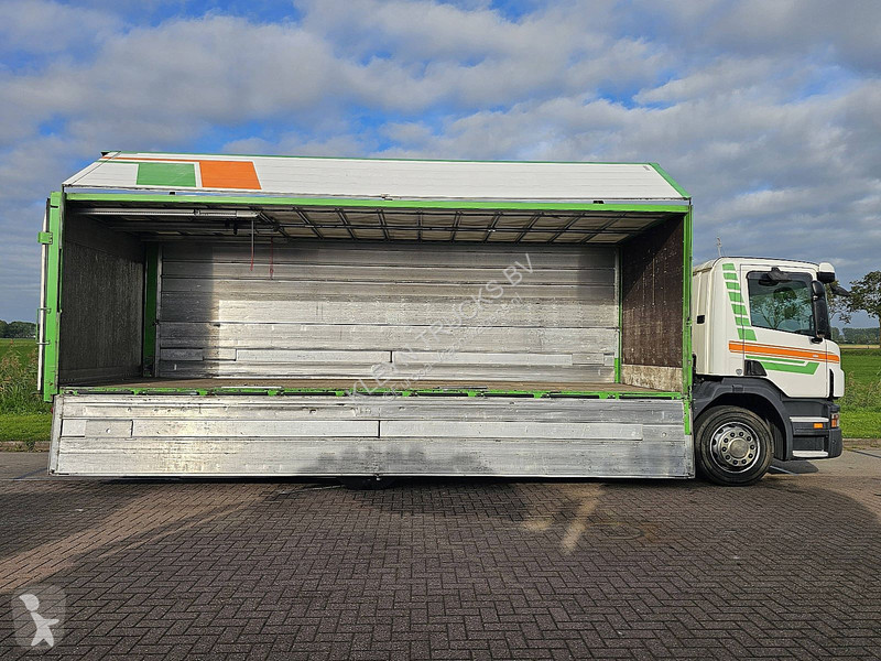 Camião Scania 320 getraenke