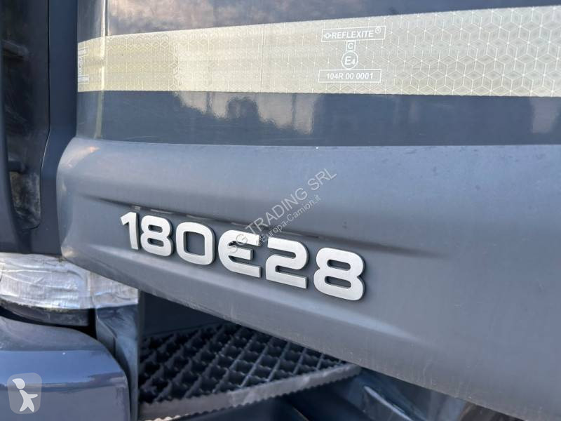 Iveco 180 E 28 truck