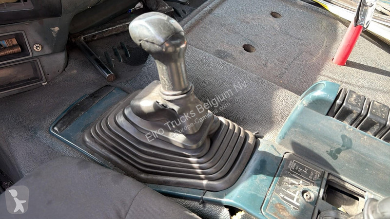 Camion Renault 300 (POMPE MANUELLE / LAMES /...