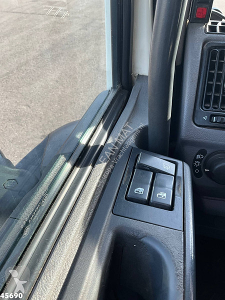 DAF LF 220 HMF 10 Tonmeter laadkraan Just...