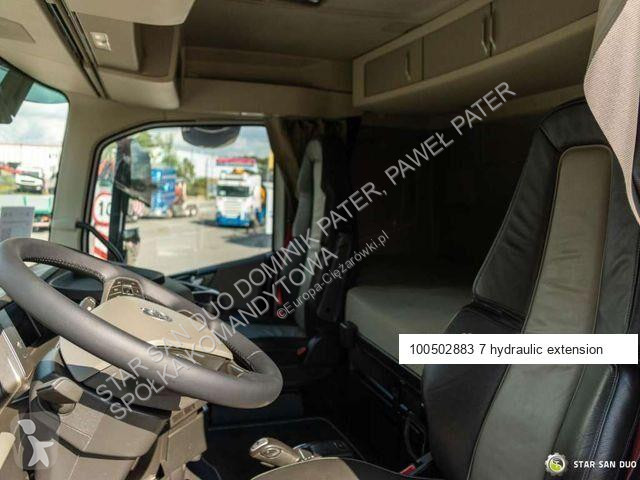 Camion Volvo PK 27002