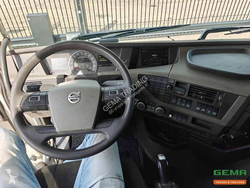 Camion Volvo 0 6x2/4 GlobeTrotter Euro6B -...