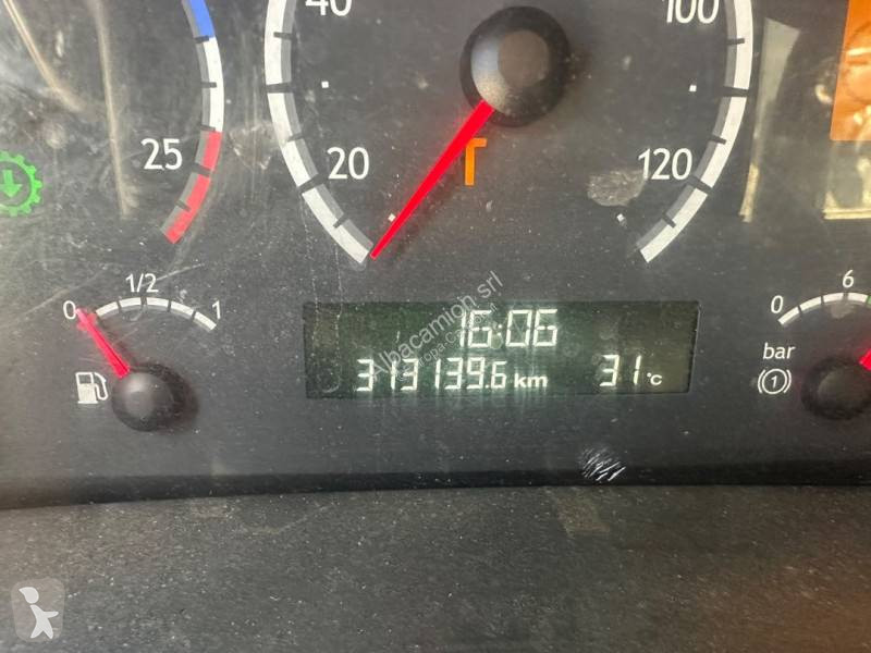Camion Scania 320