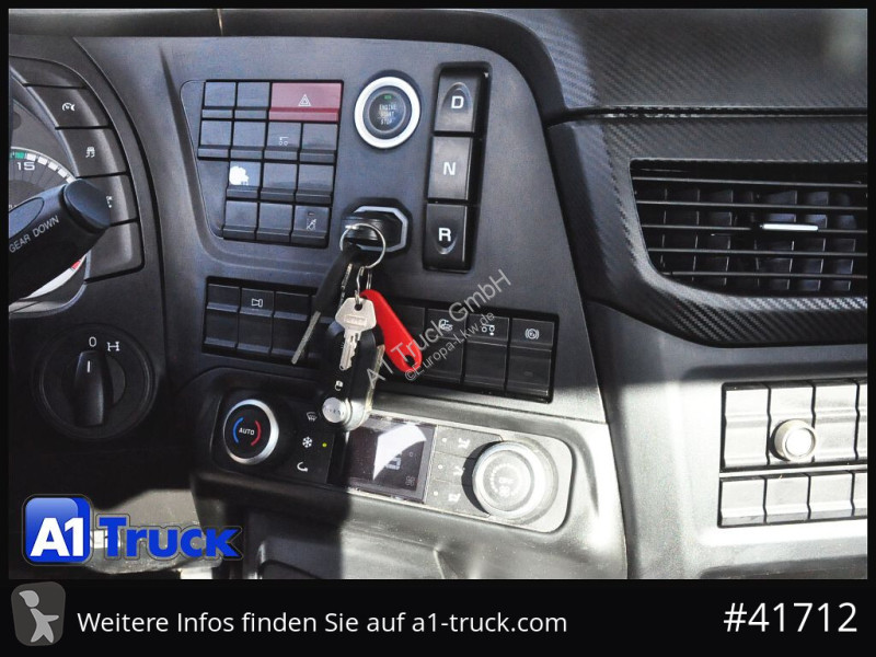 Lastbil Iveco  X-Way AD260SY46 Palfinger PHT...
