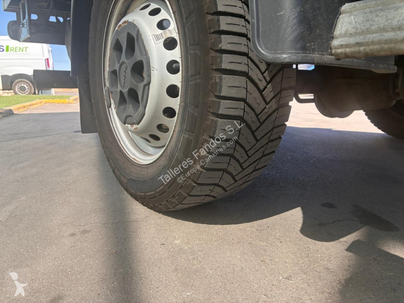 Furgoneta Iveco  35S16H