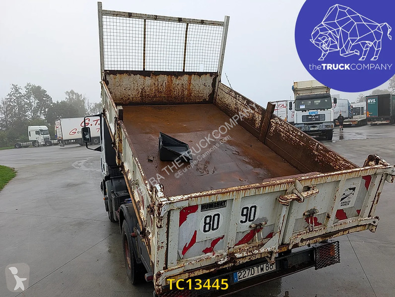 Camión Iveco EuroCargo 100 E18