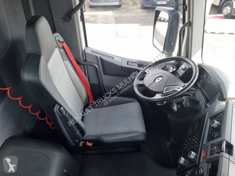 Camión Renault 440.26 DTI 13