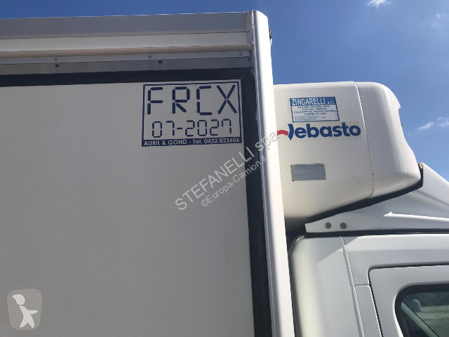 شاحنة Nissan NV 400 isotermico + frigo