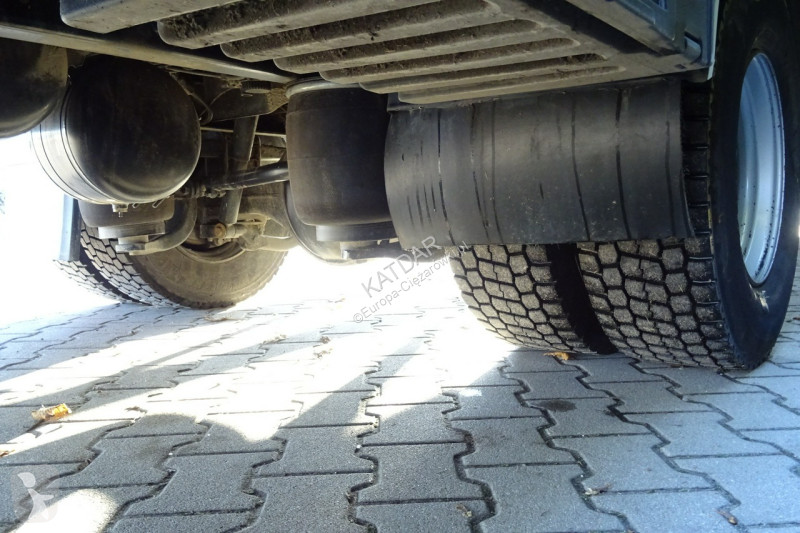 Kamion MAN TGL 12.220 Euro 6 Kontener 18 palet...