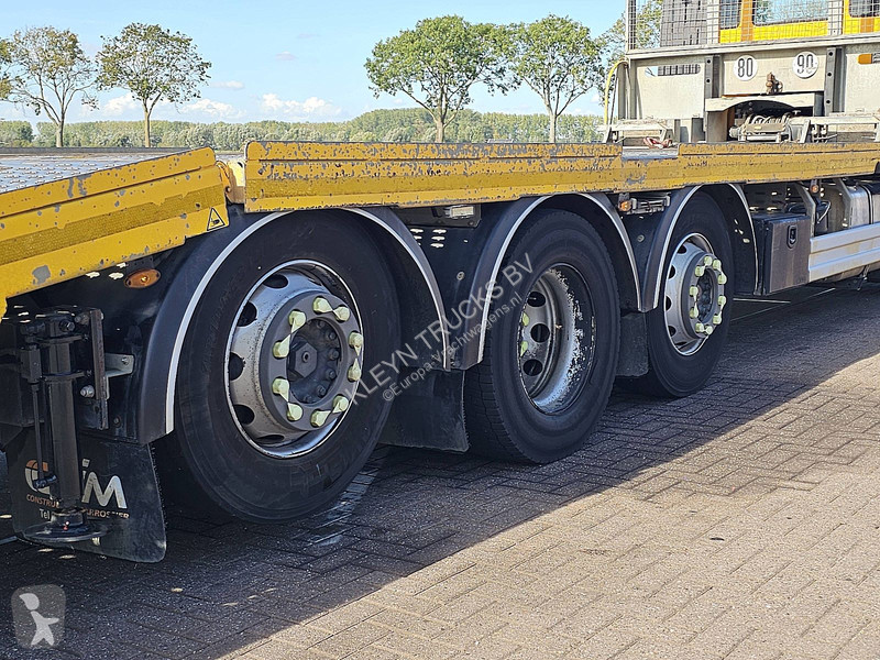 Ciężarówka Iveco AD260S42