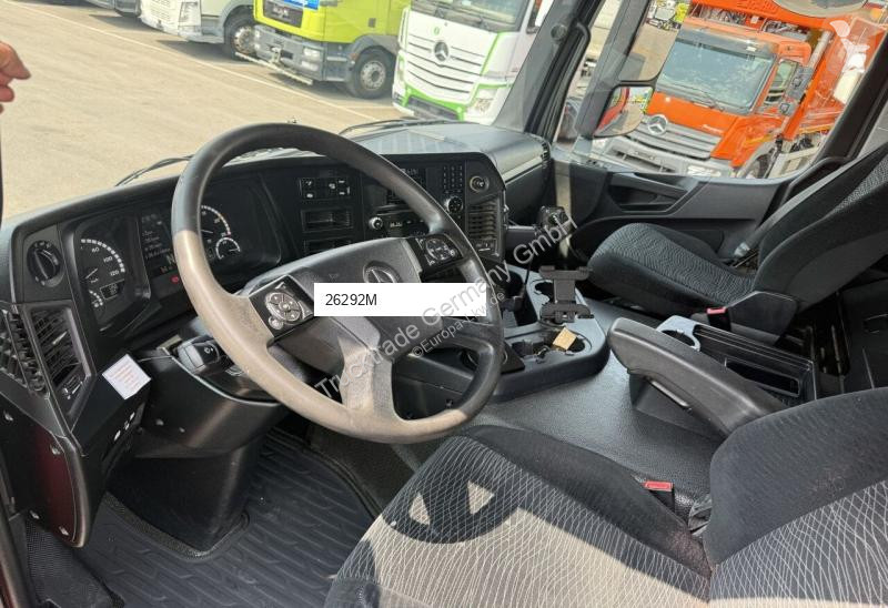 Camion Mercedes 3243