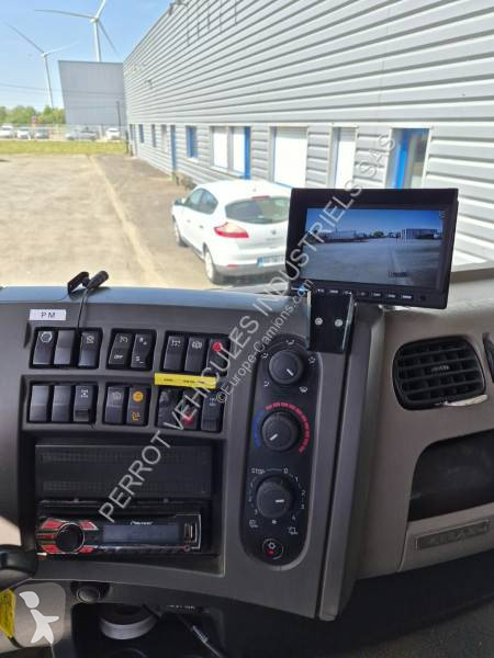 شاحنة Renault 380 DXI