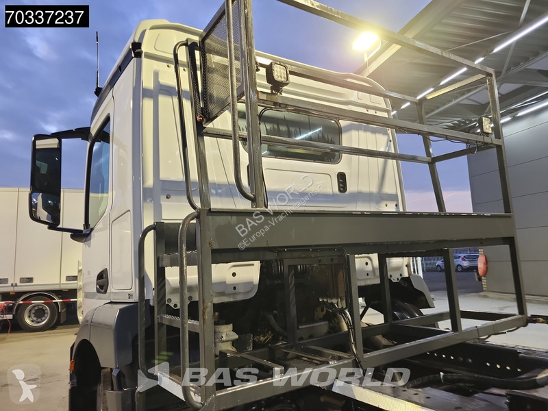 Mercedes 2543 6X2 HIAB 20t Lift+Steering Axle...