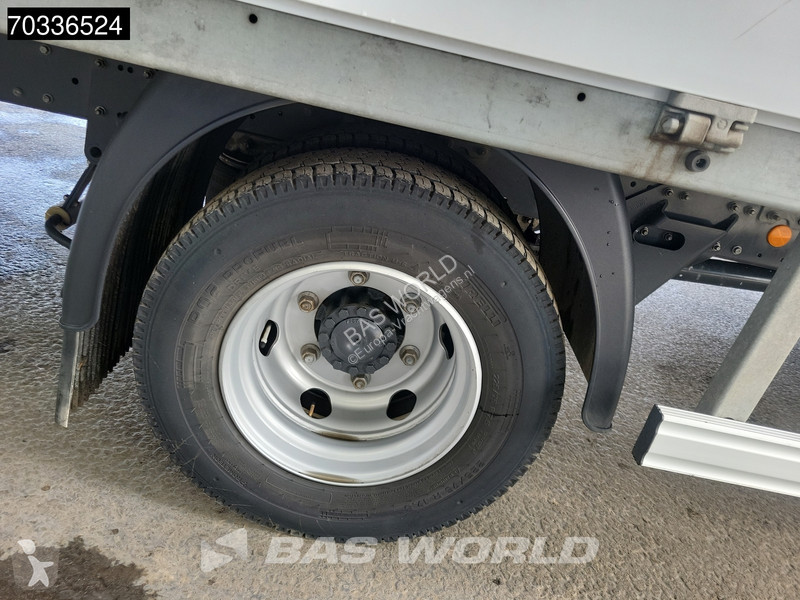 Kamion Iveco 75E190 4X2 8tonner 1000kg Tailgate...