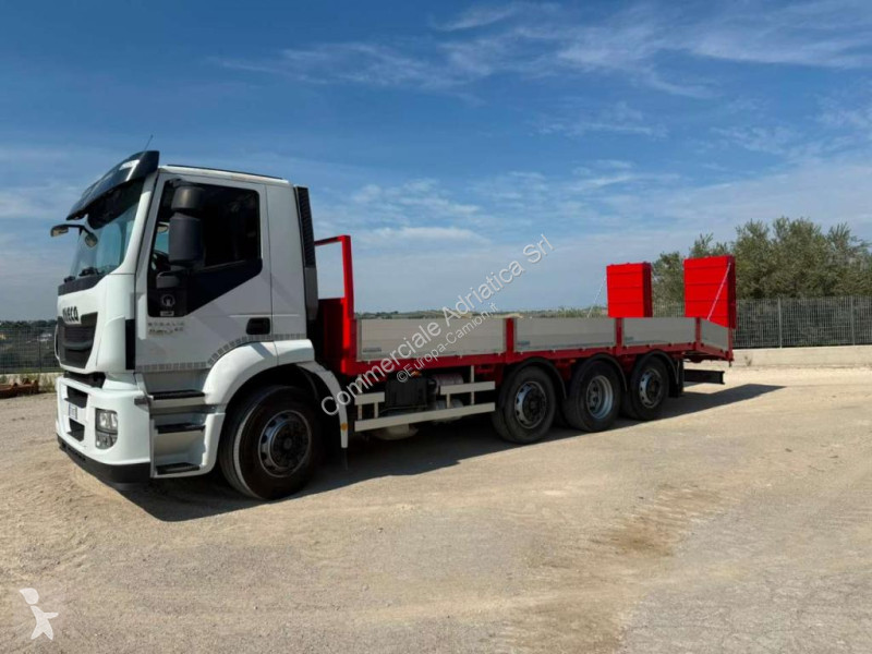 Camión Iveco 420