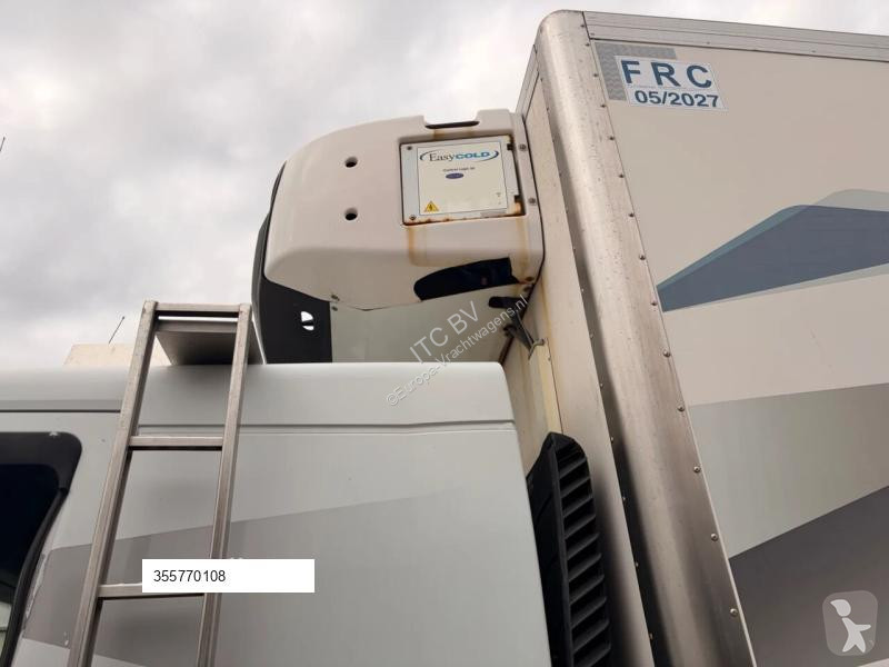 شاحنة Renault D 19 WIDE / CARRIER FRAPPA /...