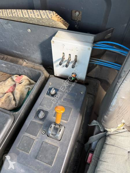 Iveco 190E24 truck