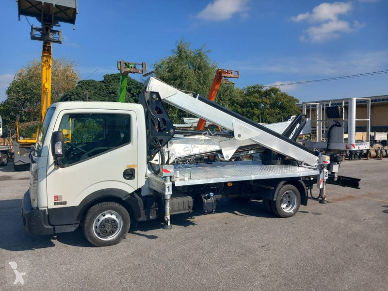 Nissan mx250 truck